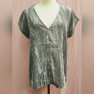 Urban Outfitters Crinkle Velvet V-Neck Cap Sleeve Relax Top-Gray-(X-Small)NEW